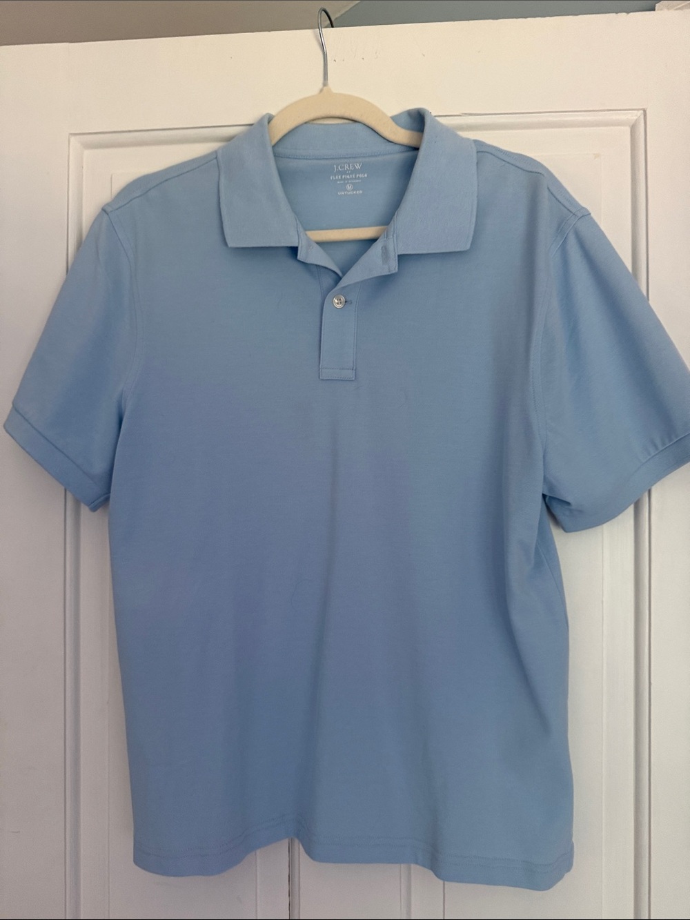 J. Crew Men’s Pale Blue Cotton Polo, size M
